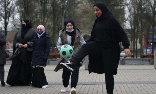France hijab bans in sports ‘discriminatory’: UN experts France hijab bans in sports ‘discriminatory’: UN experts