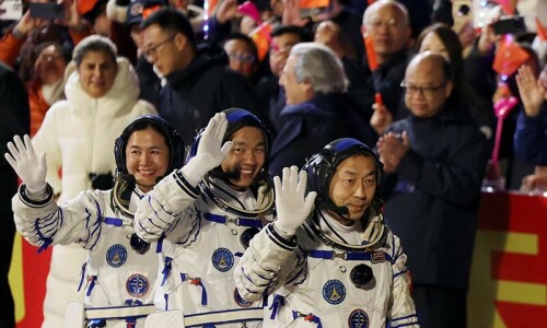 Woman, two other astronauts enter China’s space station Woman, two other astronauts enter China’s space station