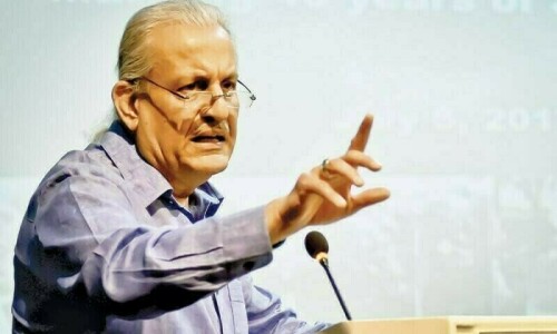 Raza Rabbani asks Centre to refrain from constructing Cholistan Canal
