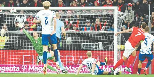 England return to winning ways in Nations League, Austria thrash