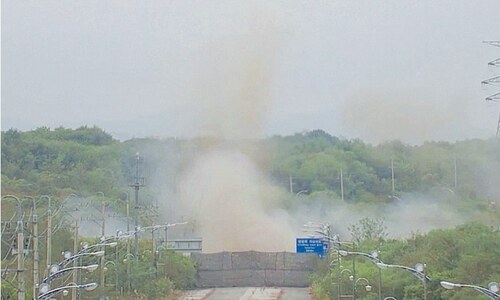 North Korea blows up roads linking it to South