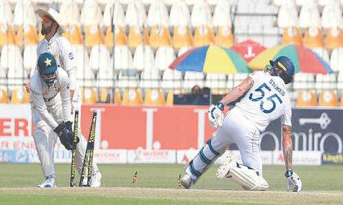 Shan hails &lsquo;special&rsquo; win as Pakistan sink England to set up series decider