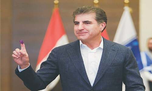 Oil-rich Iraqi Kurdistan votes, shadowed by economic struggles