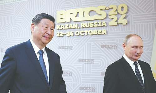 Xi, Putin hail &lsquo;exemplary&rsquo; friendship amid global chaos