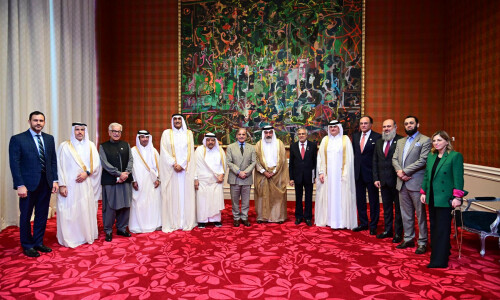PM Shehbaz highlights Pakistan’s investment landscape in meeting with Qatari businessmen PM Shehbaz highlights Pakistan’s investment landscape in meeting with Qatari businessmen