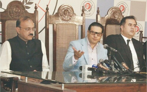 PTI urges mass movement for judicial independence