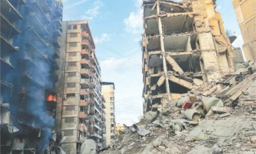 Over 20 killed as Israel strikes towns in Lebanon
