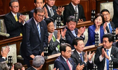 Japan lawmakers&rsquo; votes keep embattled Ishiba as prime minister