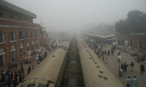 2 million seek treatment as smog chokes Punjab 2 million seek treatment as smog chokes Punjab