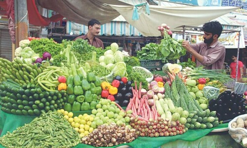 Weekly inflation hits six-year low Weekly inflation hits six-year low
