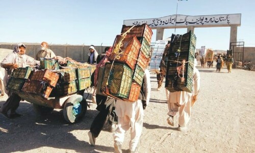 Traders protest closure of Pakistan-Iran border points