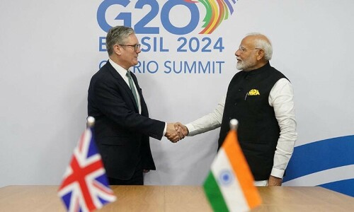 UK and India to resume stalled free trade talks