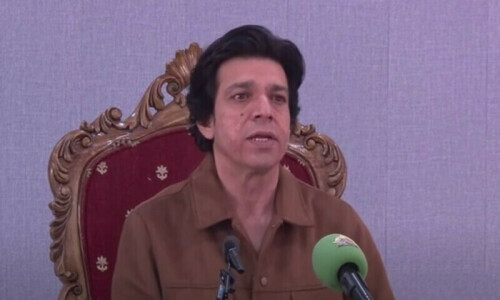 PTI wants to avoid Imran&rsquo;s indictment, claims Vawda