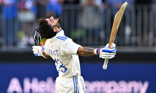 Kohli blasts century as India declare against Australia Kohli blasts century as India declare against Australia