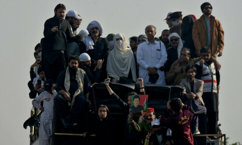 ‘Imran agreed to divert march but Bushra vetoed the idea’