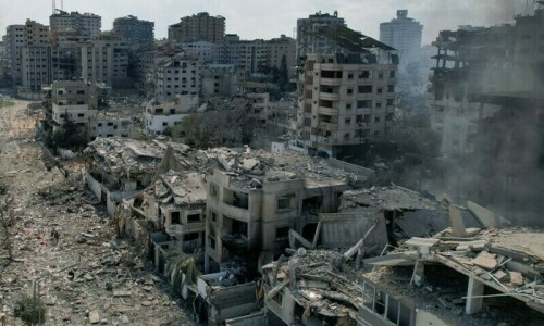 Far-right minister says Israel should halve Gaza&rsquo;s population