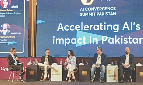 Experts discuss fears about AI, its utility in scaling businesses