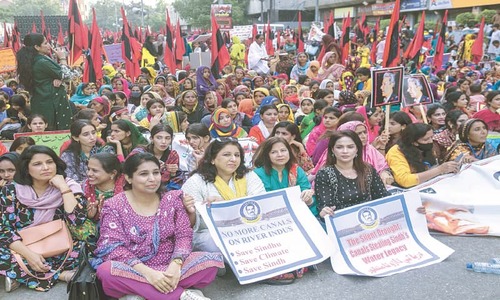 Rally rejects &lsquo;six canals&rsquo;, corporate farming initiatives