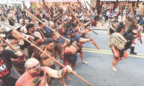 Massive crowds protest against bill to alter Maori rights