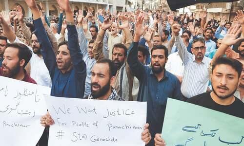 Rallies held across Sindh to condemn terror attack in Kurram Rallies held across Sindh to condemn terror attack in Kurram