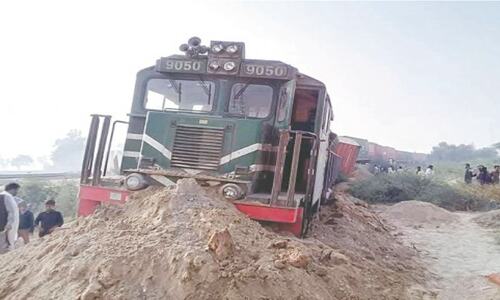 Goods train derails in RYK