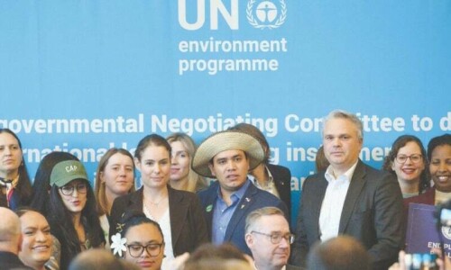 UN plastic talks collapse as countries fail to agree targets