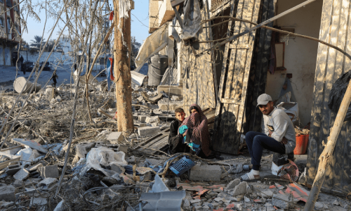 Israeli strikes kill 20 more in Gaza
