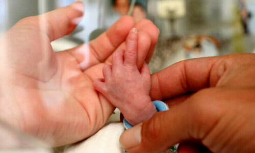 WHO, Unicef declare maternal, neonatal tetanus &lsquo;eliminated from Sindh&rsquo;