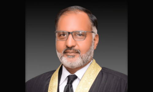 Ex-judge Shaukat Aziz Siddiqui picked to head industrial tribunal Ex-judge Shaukat Aziz Siddiqui picked to head industrial tribunal