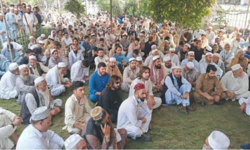 Pashtun Peace Jirga holds talks with Kurram elders Pashtun Peace Jirga holds talks with Kurram elders