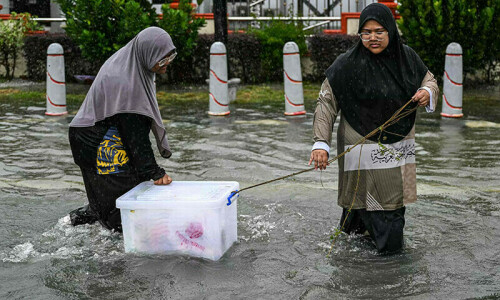 Pakistan set to send relief goods to flood-hit Malaysia Pakistan set to send relief goods to flood-hit Malaysia