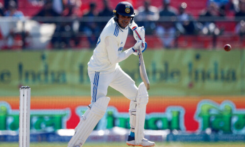 India targeting big first innings total in Brisbane, says Gill