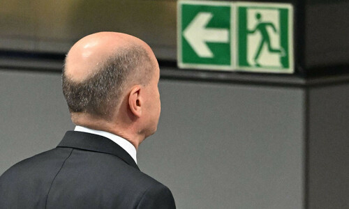 Germany’s Scholz loses confidence vote, triggering early elections Germany’s Scholz loses confidence vote, triggering early elections