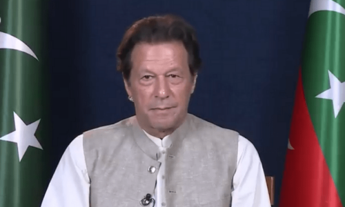 Imran warns of remittance halt if demands not met Imran warns of remittance halt if demands not met