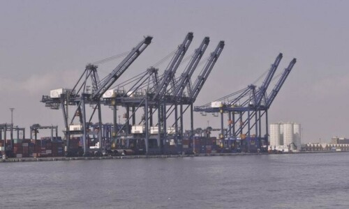 Bidders suspect foul play in Karachi Port Trust’s dredging contract Bidders suspect foul play in Karachi Port Trust’s dredging contract