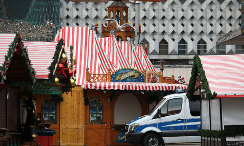 Germany says Christmas market attack toll rises to 5 dead, over 200 injured Germany says Christmas market attack toll rises to 5 dead, over 200 injured