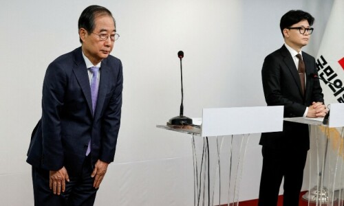 South Korean opposition puts off plan to impeach acting president South Korean opposition puts off plan to impeach acting president