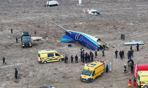 32 survive as passenger plane flying from Azerbaijan to Russia crashes in Kazakhstan 32 survive as passenger plane flying from Azerbaijan to Russia crashes in Kazakhstan