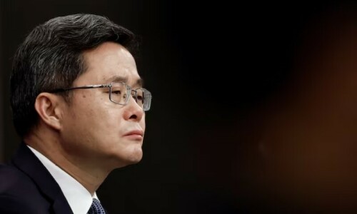China plans fiscal stimulus to boost local consumption