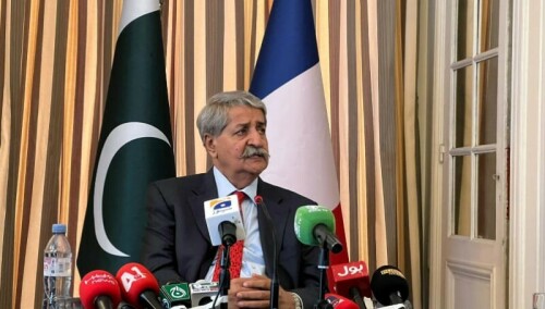 Have to see how govt &lsquo;accomodates&rsquo; Imran&rsquo;s opinion in talks: Naveed Qamar