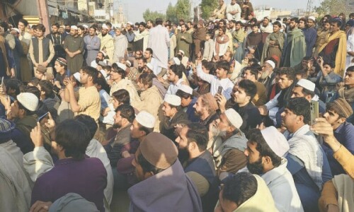 Bannu cattle traders protest killing of colleague Bannu cattle traders protest killing of colleague