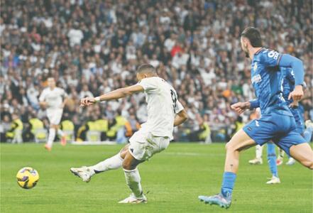 Mbappe strikes as Real beat Getafe to go second Mbappe strikes as Real beat Getafe to go second
