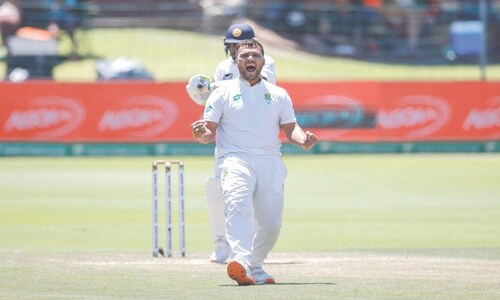 Paterson bowls South Africa into strong position