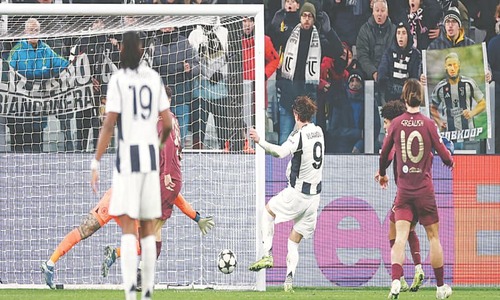 Juve deepen City crisis, Barca into Champions League knockouts Juve deepen City crisis, Barca into Champions League knockouts