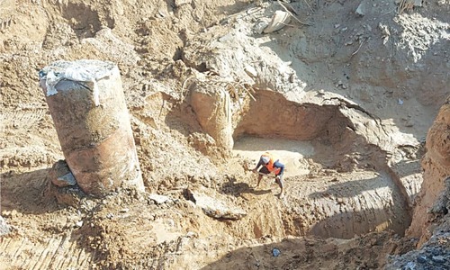 Many areas in Karachi go dry again as repairs on damaged line restart today Many areas in Karachi go dry again as repairs on damaged line restart today