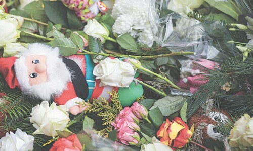 German attack death toll rises to five; police quiz Saudi suspect German attack death toll rises to five; police quiz Saudi suspect