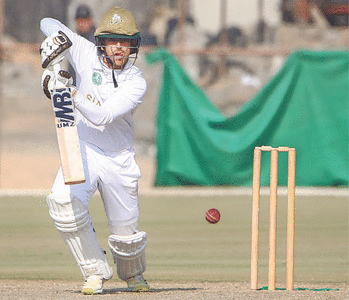 Azan hits another ton as Sialkot make strong start Azan hits another ton as Sialkot make strong start