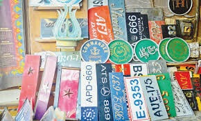 Sindh CM Murad orders crackdown on vehicles with fancy number plates