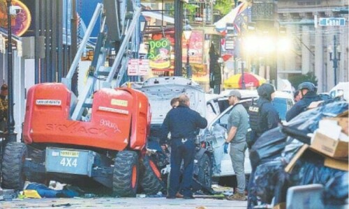 10 killed in truck attack on New Year&rsquo;s crowd in New Orleans