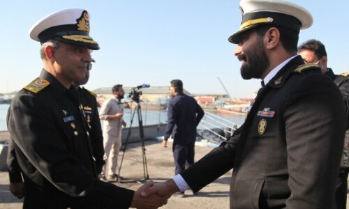 Pakistan, Iran strengthen defence ties with naval collaboration